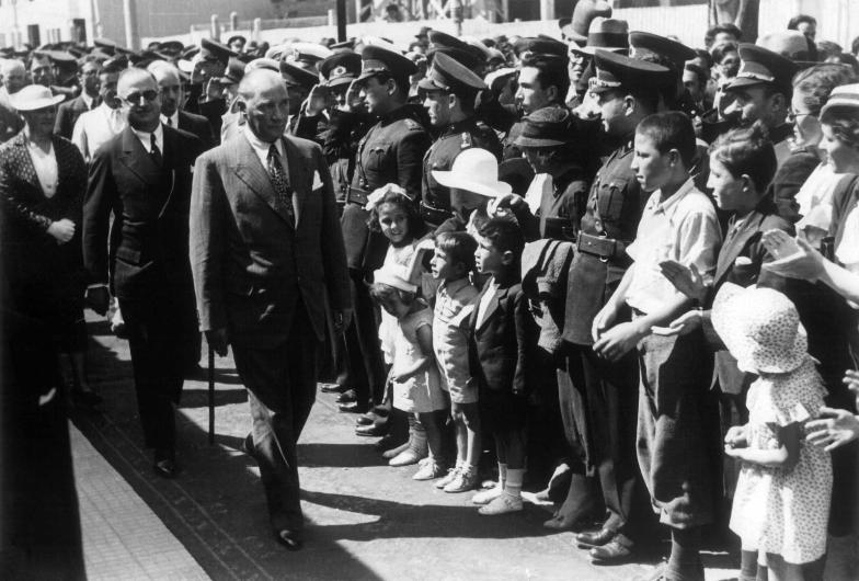 Atatürk'ün İlk Kez Ortaya Çıkan Fotoğrafları! galerisi resim 6