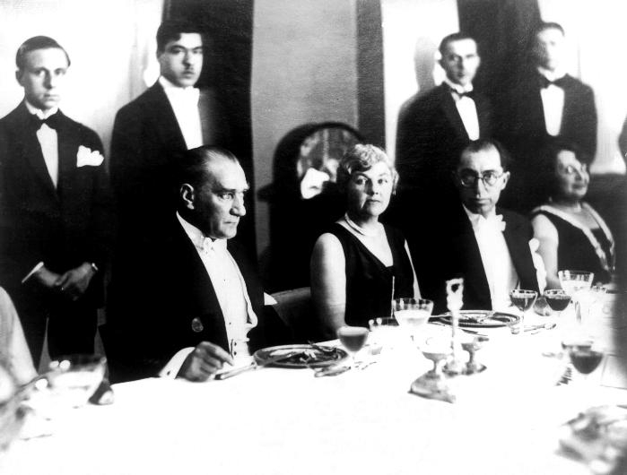 Atatürk'ün İlk Kez Ortaya Çıkan Fotoğrafları! galerisi resim 9