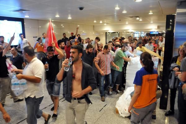 Fotoğraflarla darbe girişimi galerisi resim 12