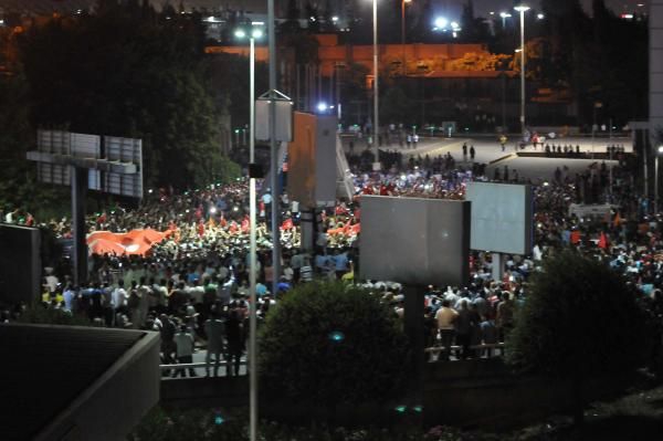 Fotoğraflarla darbe girişimi galerisi resim 21