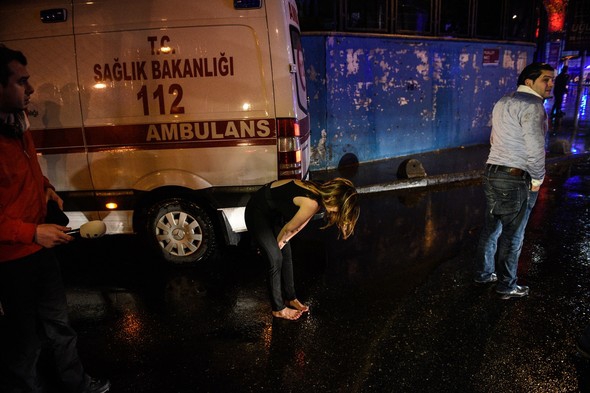 İstanbul'daki saldırı sonrası olay yerinden ilk görüntüler galerisi resim 15