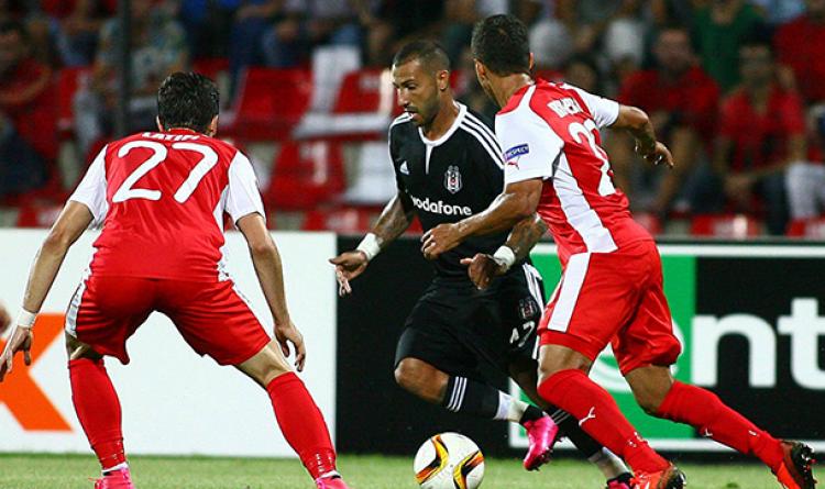 Beşiktaş, Skenderbeu deplasmanında tek golle kazandı