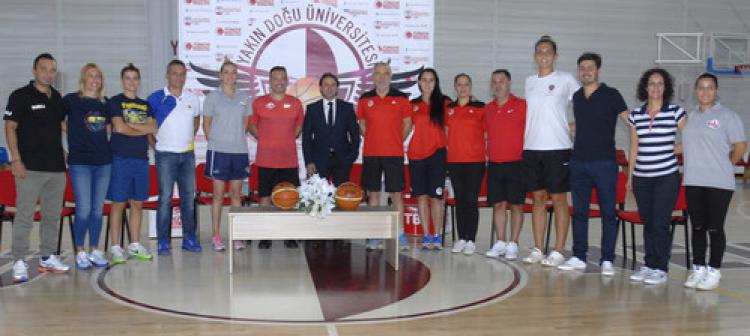 Fenerbahçe Bayan Basketbol takımı NEU Cup 2015 turnuvası için KKTC'de