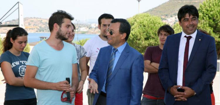 İlkokul öğrencileri istedi, üniversiteliler seferber oldu
