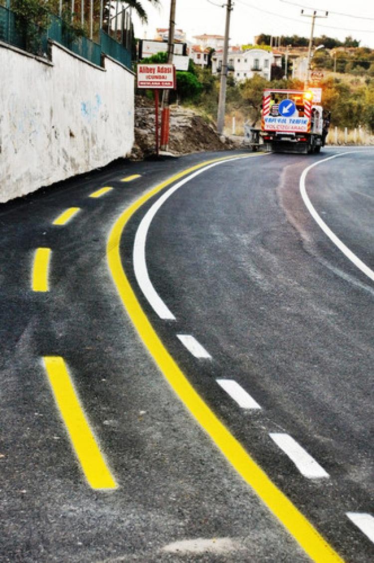 Ayvalık'ta bisiklet yolu hizmete girdi