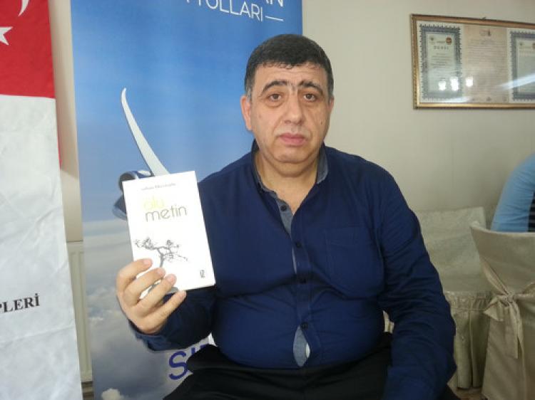 'Ölü Metin'i Türkiye Türkçesi'ne çevrildi