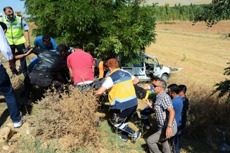 Kırşehir'de kaza: 1'i ağır 7 yaralı