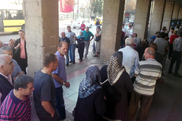 Emeklilere işkence! Bursa’da sadece iki postane açık