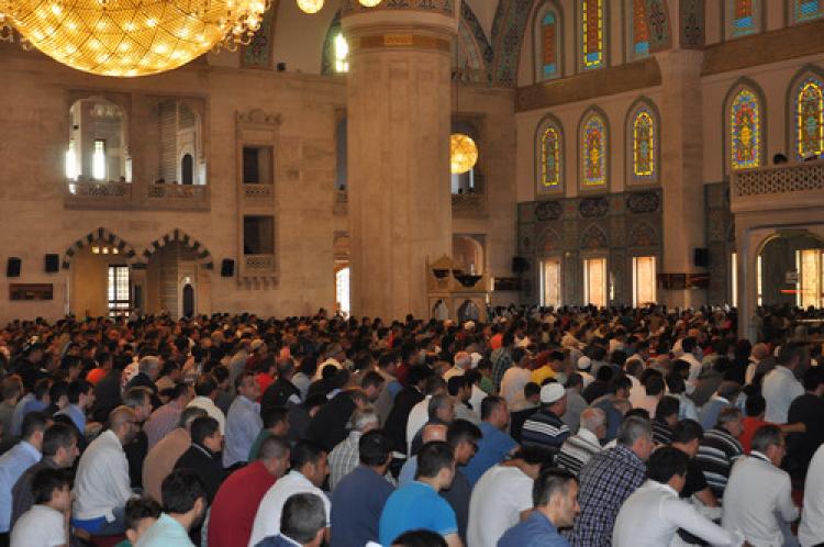 Kocatepe Camii'nde bayram coşkusu