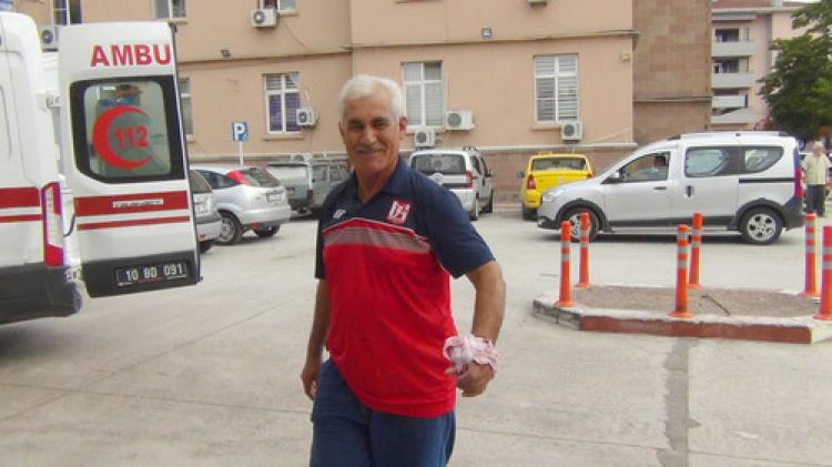 Kurban yerini kendilerini kestiler