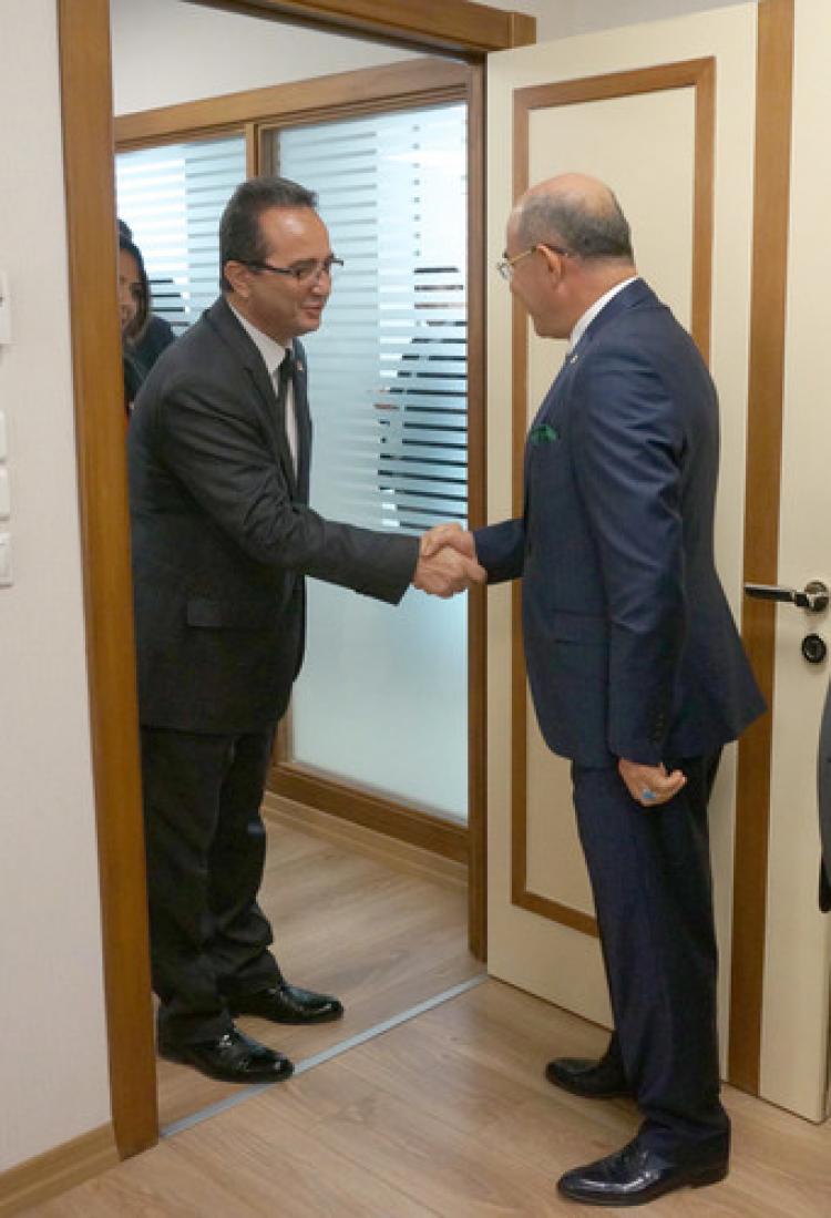 CHP’den MHP genel merkezine bayram ziyareti