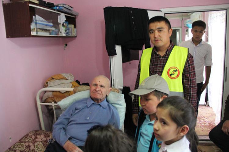 Time To Help Belçika, Kırgızistan'da kurban eti dağıttı