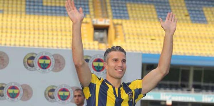 Robin Van Persie kahraman gibi