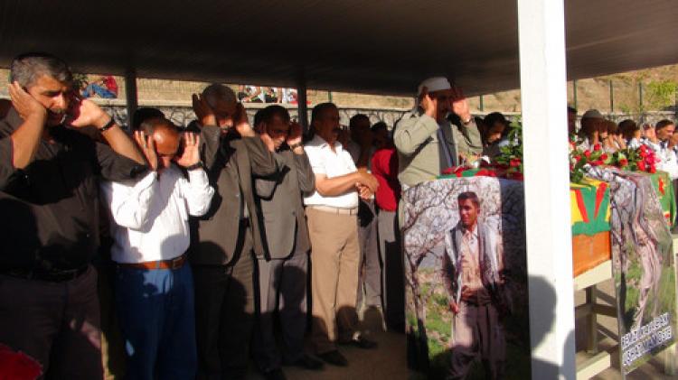 Hakkari’de PKK’lı Karacak, toprağa verildi