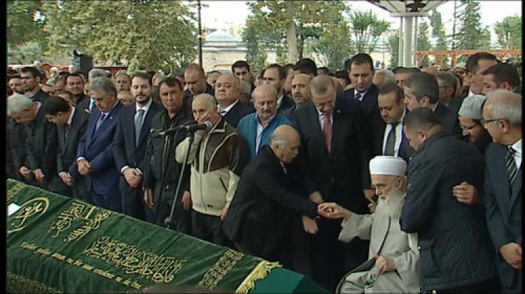 Erdoğan, eşinin amcası Gülbaran’ın cenaze namazına katıldı