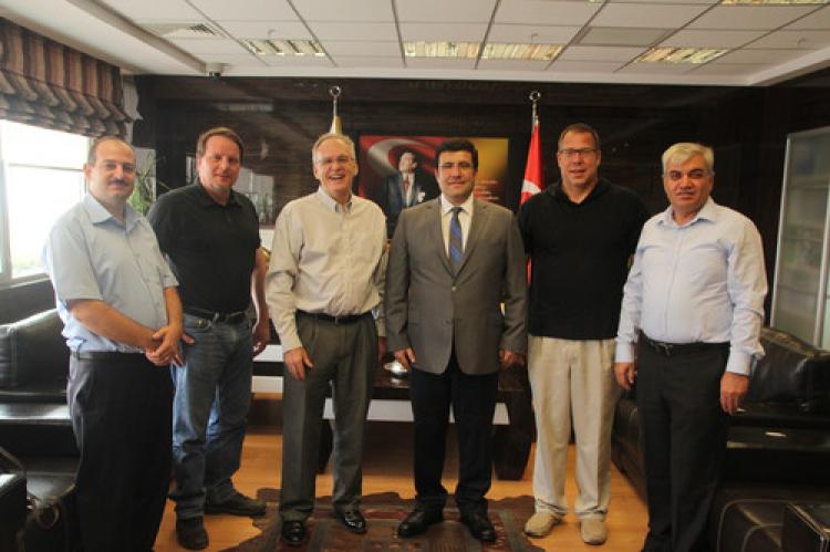 Zirve ile California Baptist Üniversitesi ortak proje anlaşması imzalandı