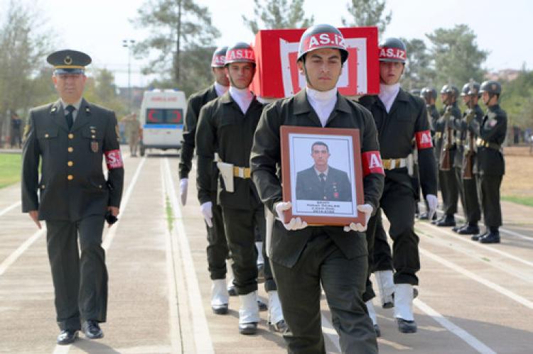 Şehit Uzman Onbaşı için tören düzenlendi