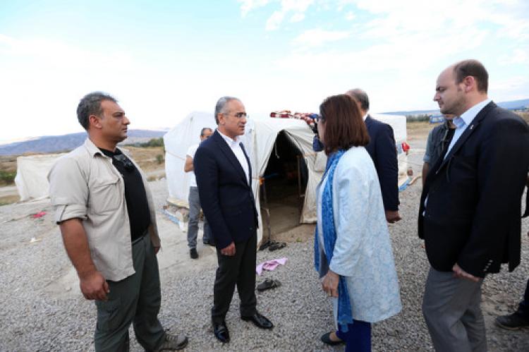 Bakan Topçu’dan çok sert ‘tarım işçileri’ çıkışı