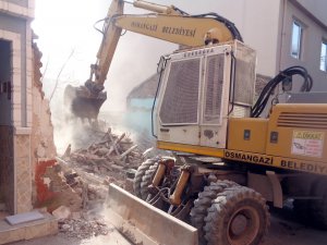 Osmangazi'de o binalar yıkılıyor