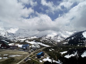 Uludağ ilkbaharda bir başka güzel!