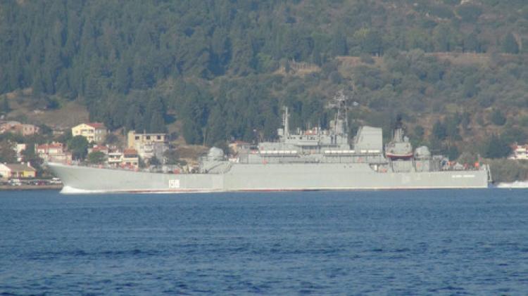 Rus savaş gemisi Suriye’ye gidiyor