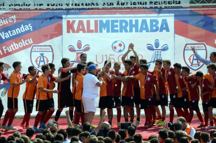 Kalimerhaba Cup Galatasaray’ın