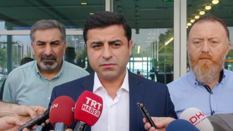 Çok ağır konuştu: Haysiyet olsa...
