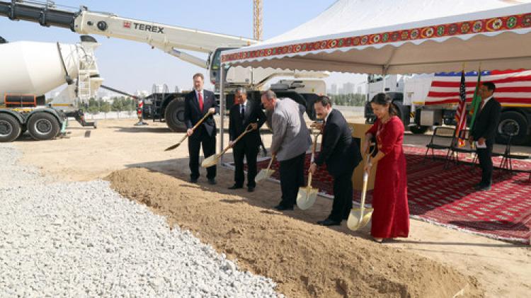 ABD'nin Aşkabat Büyükelçiliği'nin temeli atıldı