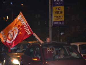 Bursa'da Galatasaray şampiyonluğu kutlandı