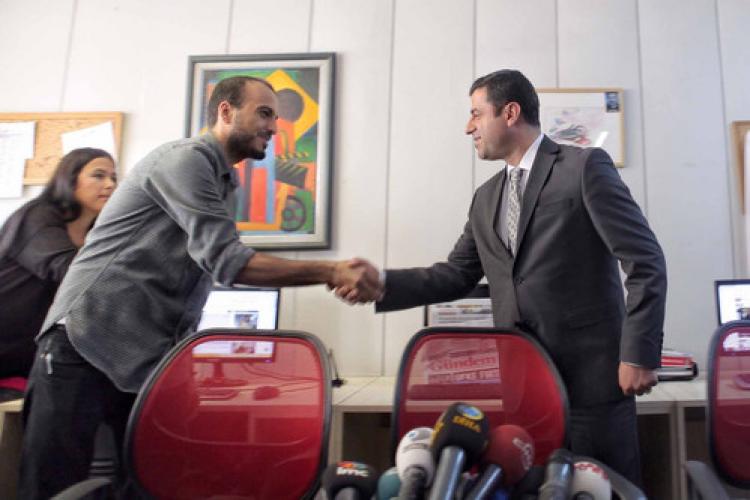 Demirtaş: Gazeteciler sınıflandırılarak hedef gösterildi
