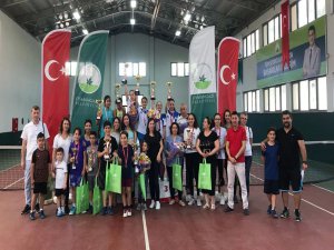 Bursa'da tenis heyecanı sona erdi