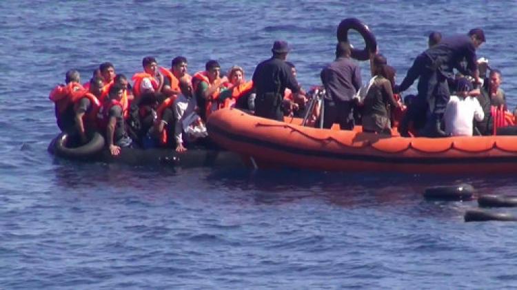 Frontex, Yunanistan'a 600 uzman personel daha gönderiyor
