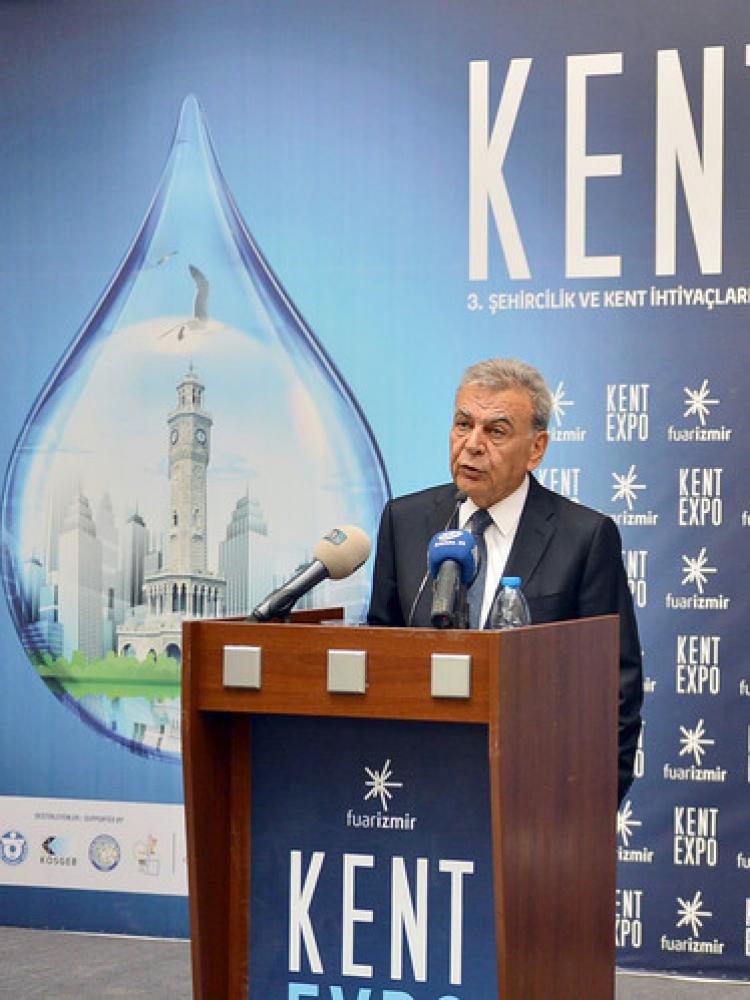 İzmir'de KentExpo ve 3. Su Kongresi aynı gün açıldı