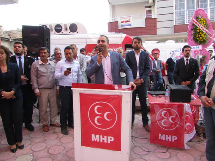 MHP merkez seçim bürosu dualar eşliğinde açıldı.