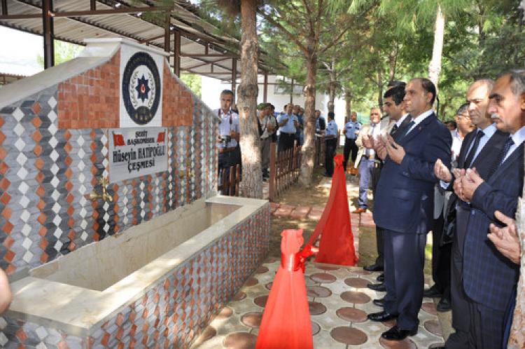 Amasya Emniyet Müdürlüğü şehit başkomiser adına çeşme yaptırdı