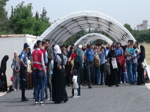79 bin 886 Suriyeli ülkesine geri döndü