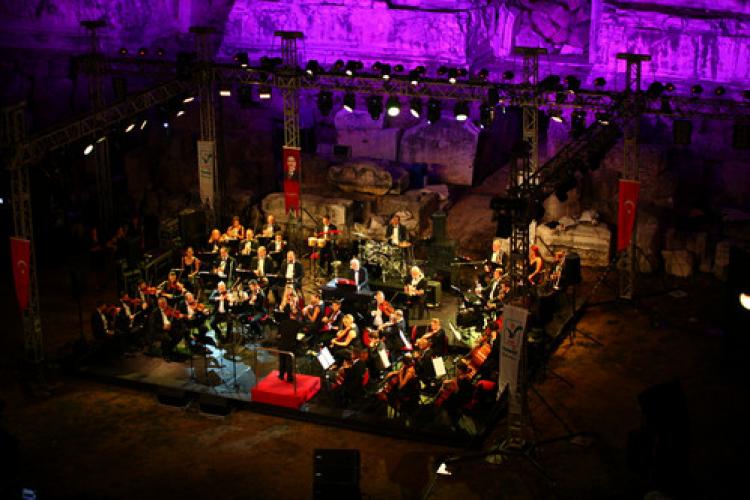 Dünya Müzikleri Festivali başladı