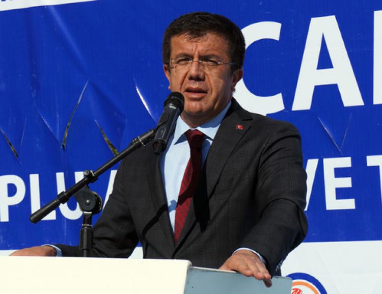 "Bunlar ancak leş kargası olur!"