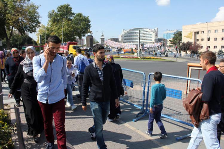 AK Parti mitingi ertelendi
