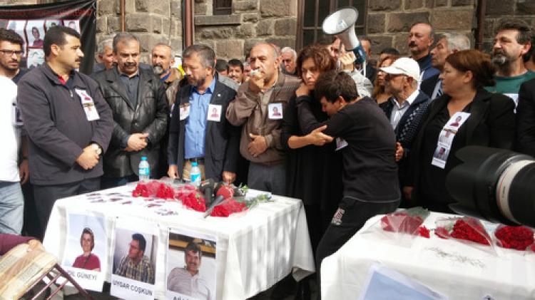 Ankara Tren Garı içinde giyabi cenaze töreni düzenlendi