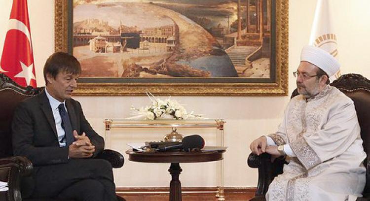 Fransa Cumhurbaşkanı Temsilcisi, Diyanet'te