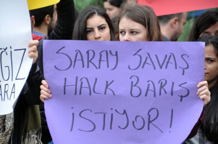 Üniversitede terör protestosu