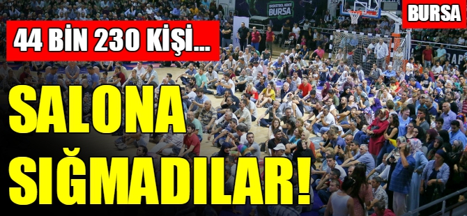 Bursa'daki bu kalabalık ne maç, ne konser için