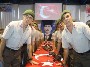 Bursa'da bedelli askerler yemin etti
