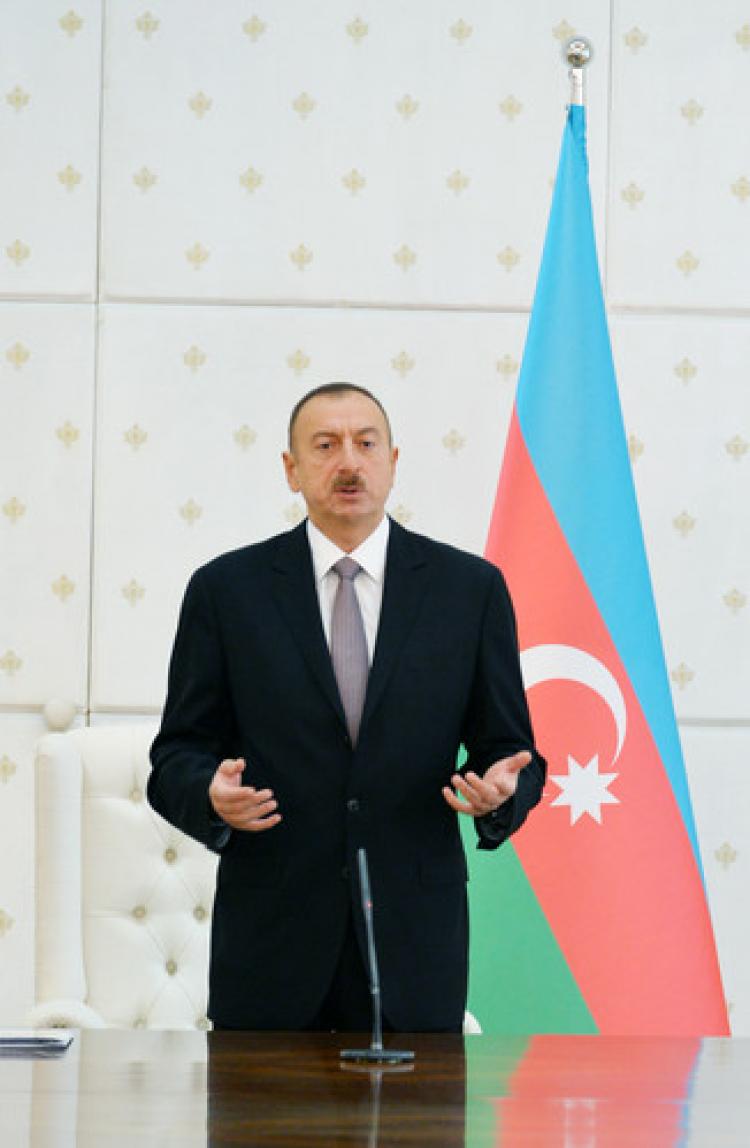 Azerbaycan ülke ekonomisinin petrole bağımlılığını kırmak istiyor(Haber-Analiz)