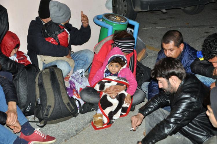 14 kişilik minibüste 40 Suriyeli sığınmacı çıktı