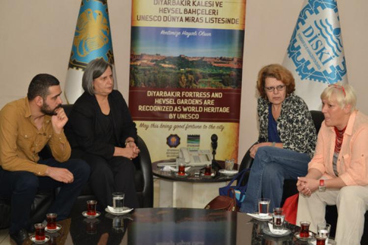 AB heyetinden Diyarbakır Büyükşehir Belediyesi'ne ziyaret