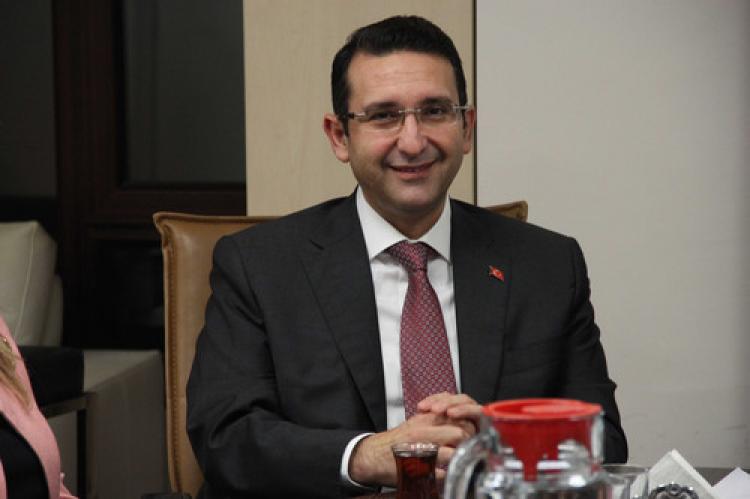 İzmir adayı Turhan: Sandıktan AK Parti'nin çıkması gerekmektedir