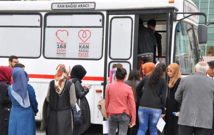 Kırşehir AEÜ-Kızılay işbirliği ile kan bağışı kampanyası başlatıldı