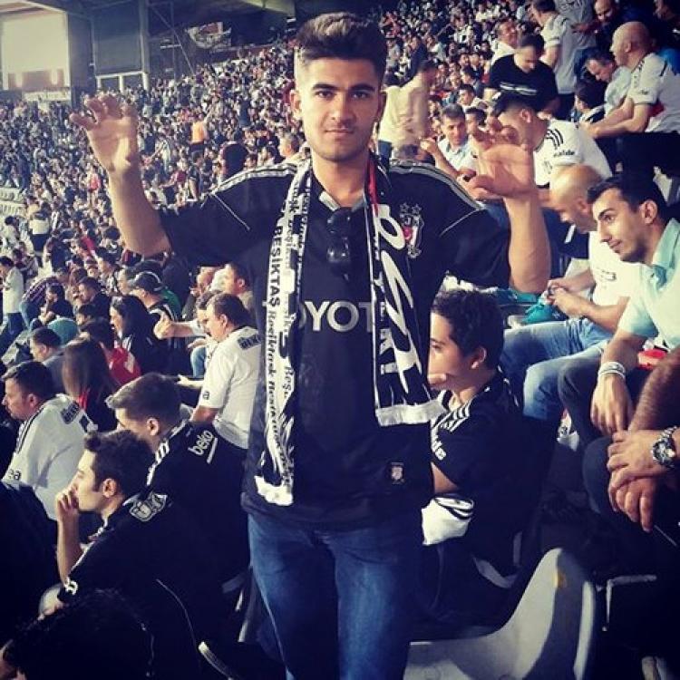 Patlamada ölen üniversite öğrencisi, köyünde toprağa verildi
